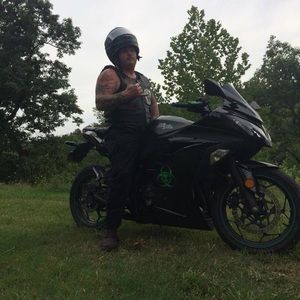 Meet your Posher, Drew